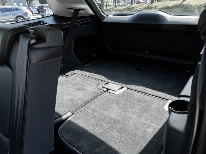 Volvo Xc90 T6 AWD Momentum 7-Seater HARMAN KARDON 20 WHEEL, снимка 17 - Автомобили и джипове - 53009876