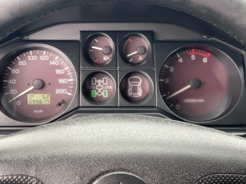 Mitsubishi Pajero 2.5TDi 4x4, снимка 14 - Автомобили и джипове - 53316302