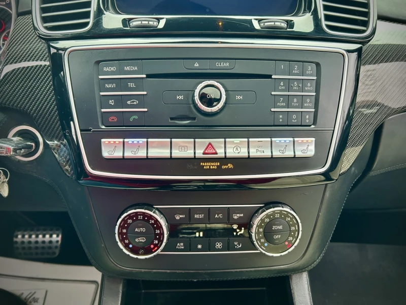 Mercedes-Benz GLE 63 AMG, снимка 13 - Автомобили и джипове - 53500334