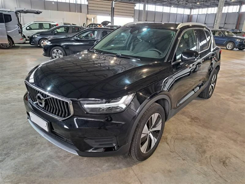 Volvo XC40, снимка 14 - Автомобили и джипове - 48927456