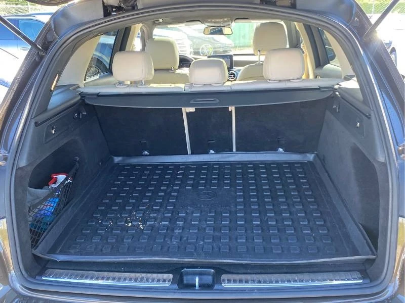 Mercedes-Benz GLC 300 * 4MATIC * PANO * 360 * CARFAX, снимка 14 - Автомобили и джипове - 55816552