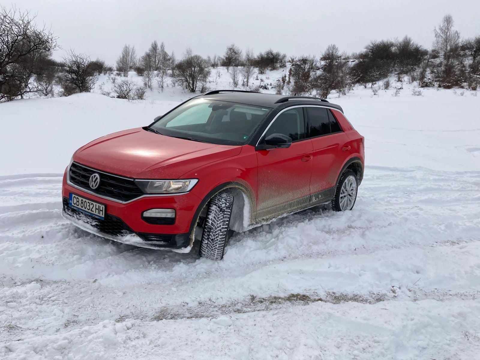 VW T-Roc SUV - изображение 8