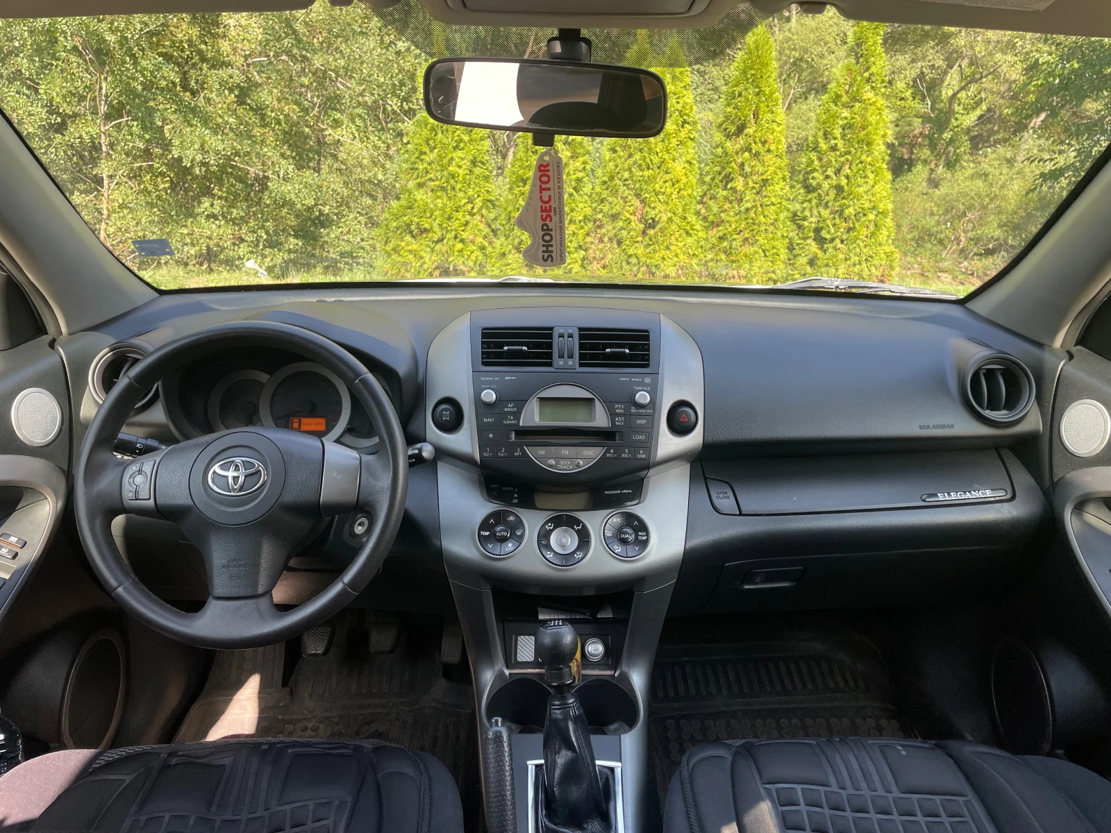 Toyota Rav4 2.2 D4D - изображение 6