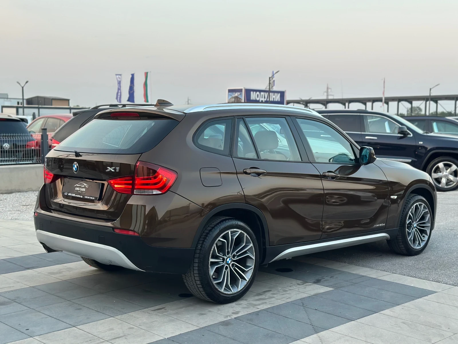 BMW X1 * 2.0xDrive* АВТОМАТИК* ПАНОРАМА* Сервизна История - изображение 5