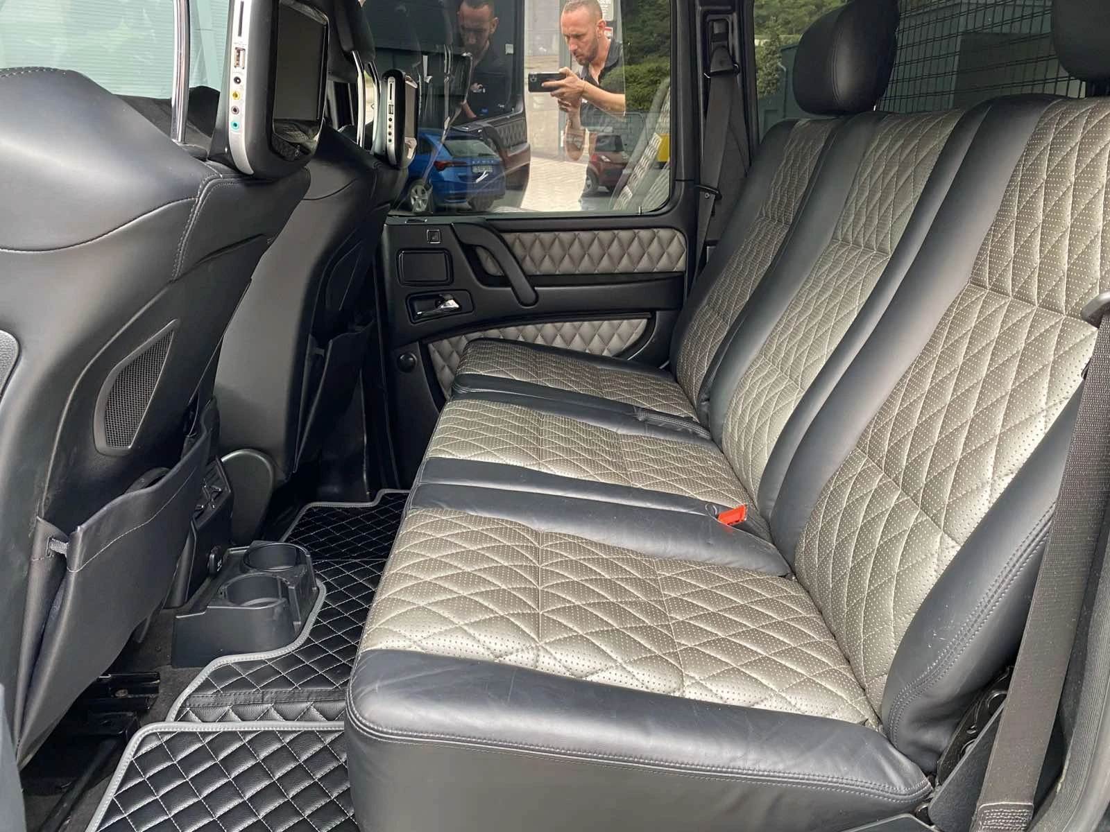 Mercedes-Benz G 63 AMG G 800, снимка 14 - Автомобили и джипове - 54969956