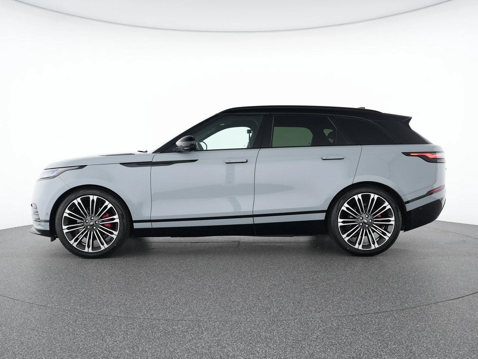Land Rover Range Rover Velar D200 DYNAMIC HEAD UP 360 BLACK PAKET | Mobile.bg   4
