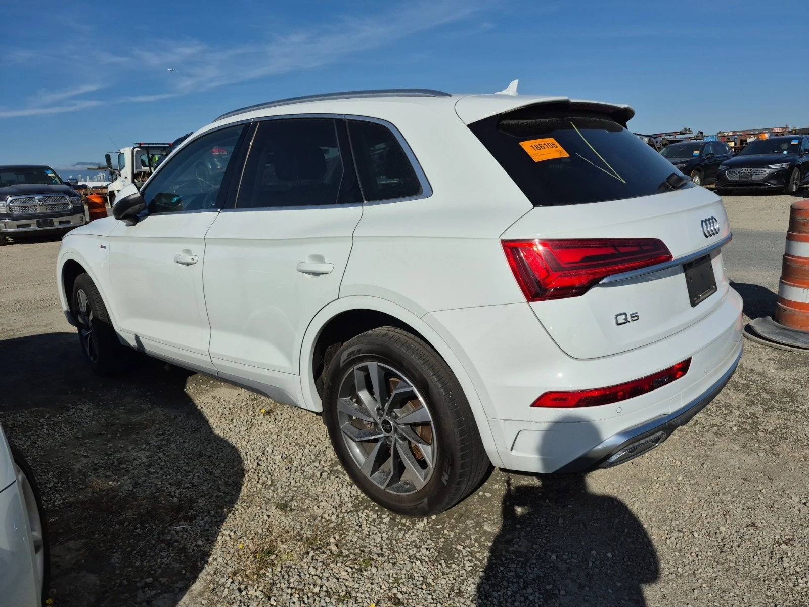 Audi Q5 * CARFAX *    | Mobile.bg   3