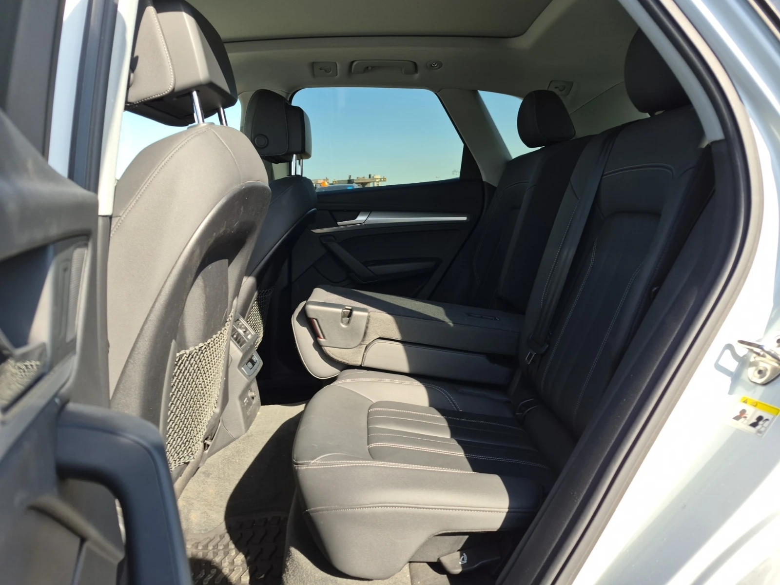 Audi Q5 * CARFAX *    | Mobile.bg   7