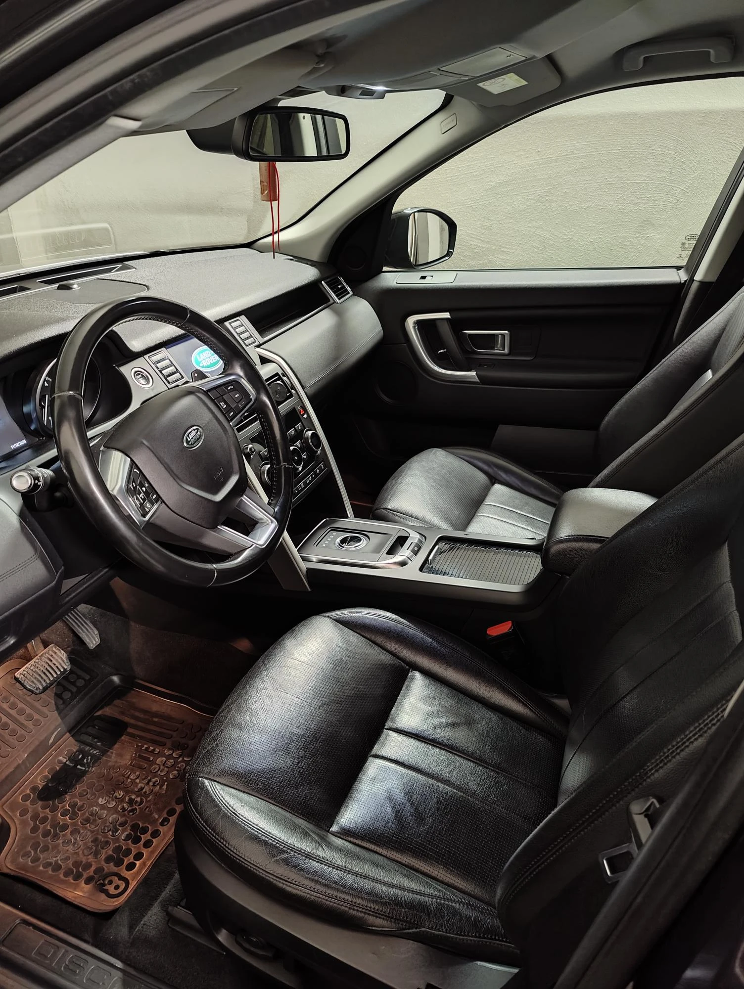 Land Rover Discovery Sport 2.0 TD4 4x4 180 к.с. - изображение 5