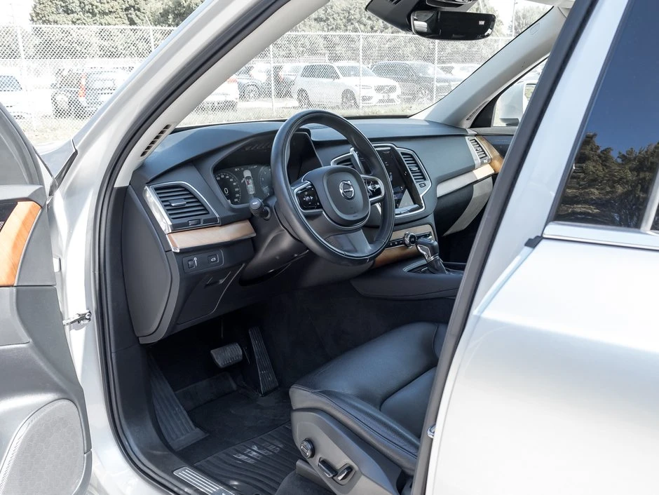 Volvo Xc90 T6 AWD Momentum 7-Seater HARMAN KARDON 20 WHEEL - изображение 7