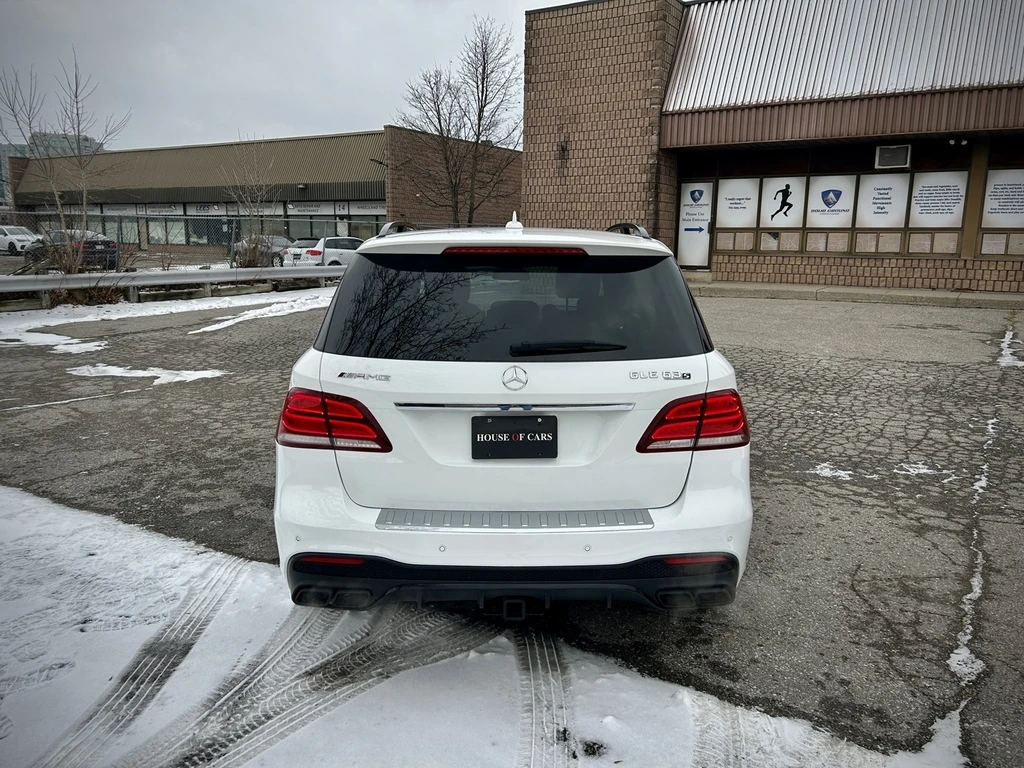 Mercedes-Benz GLE 63 AMG  - изображение 7