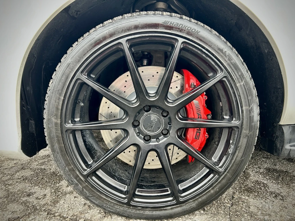 Mercedes-Benz GLE 63 AMG  - изображение 9