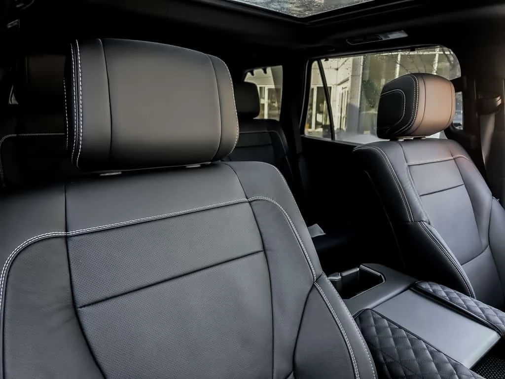 Toyota Sequoia * Limited 4WD | Leather | Sunroof | Alloys * 360 | Mobile.bg � ����������� 13