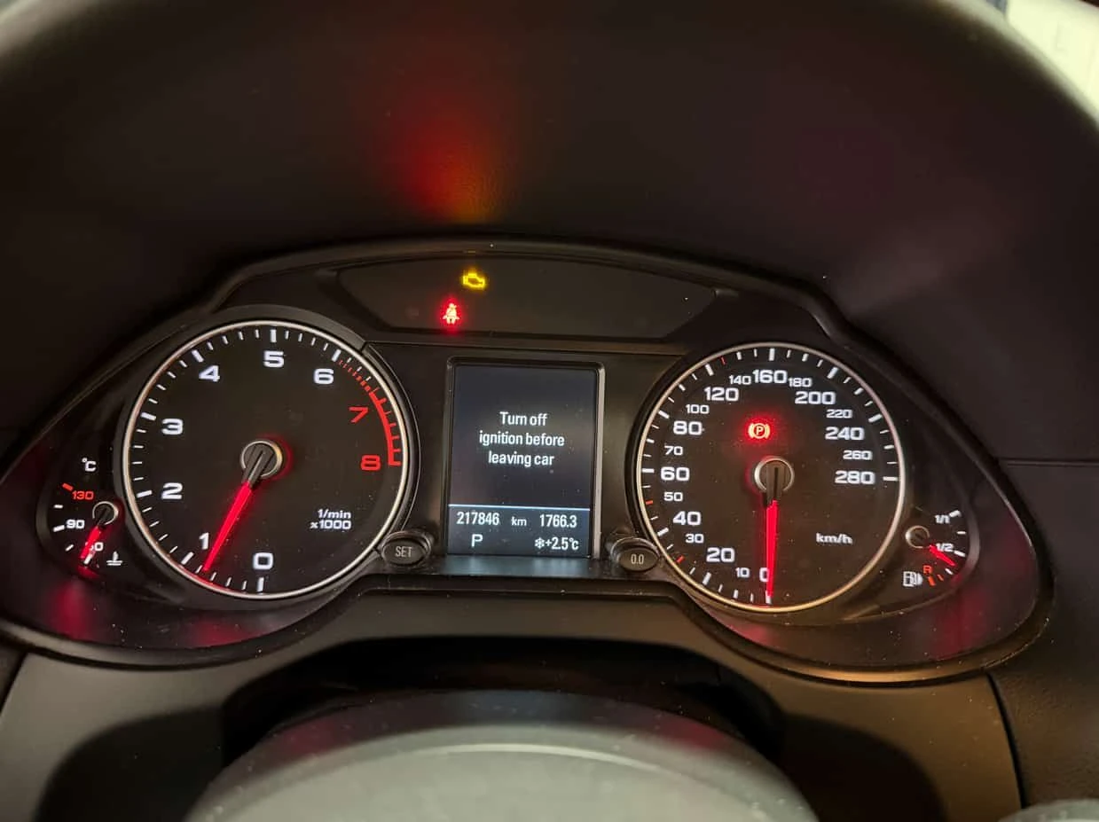 Audi Q5 * 3.0T Technik * CARFAX * ЦЕНА ДО БГ - изображение 8