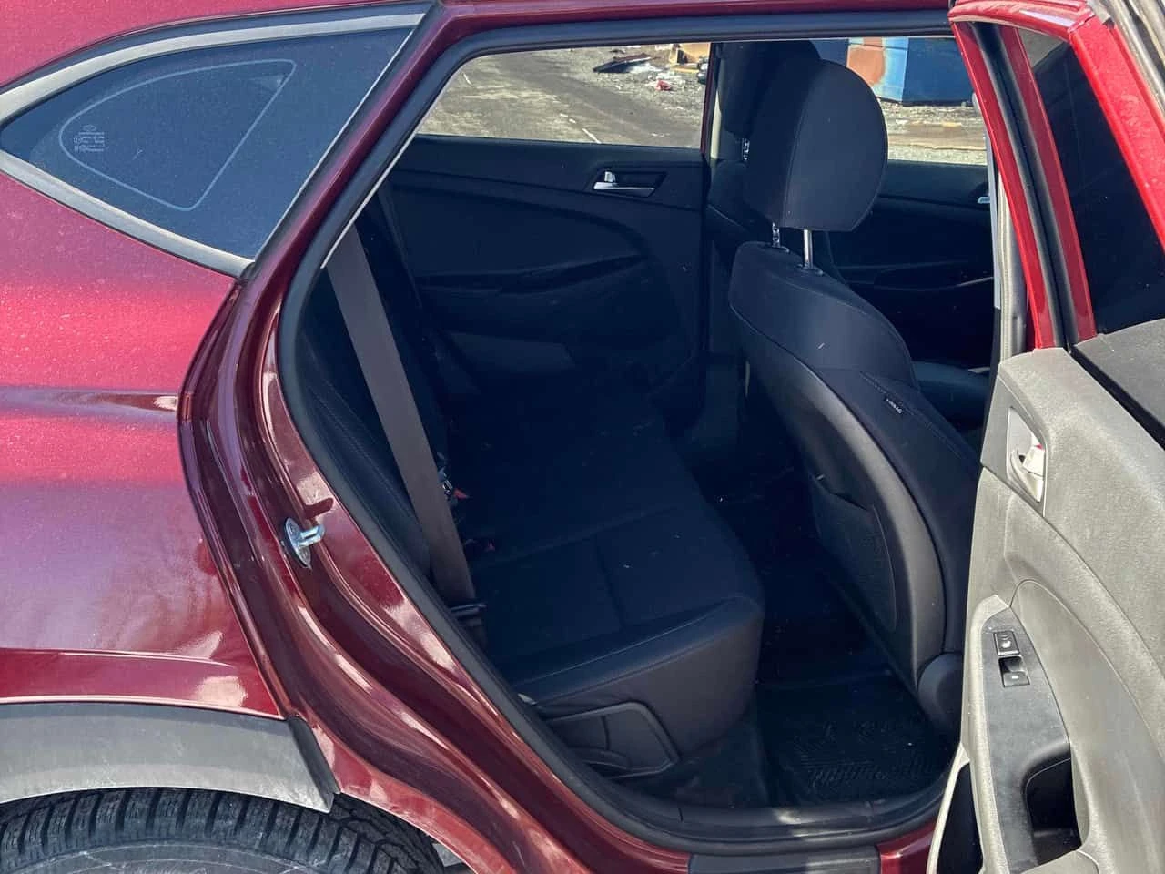 Hyundai Tucson * Preferred * CARFAX * ��� ����� * KEYLESS | Mobile.bg � ����������� 11