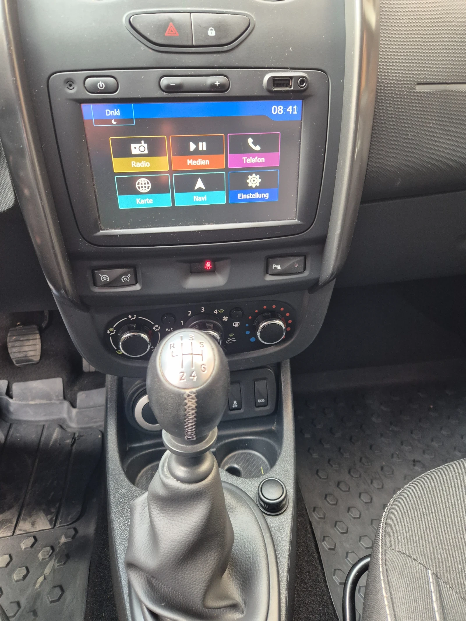 Dacia Duster dCi 110 hp 4x4, снимка 6 - Автомобили и джипове - 53879812