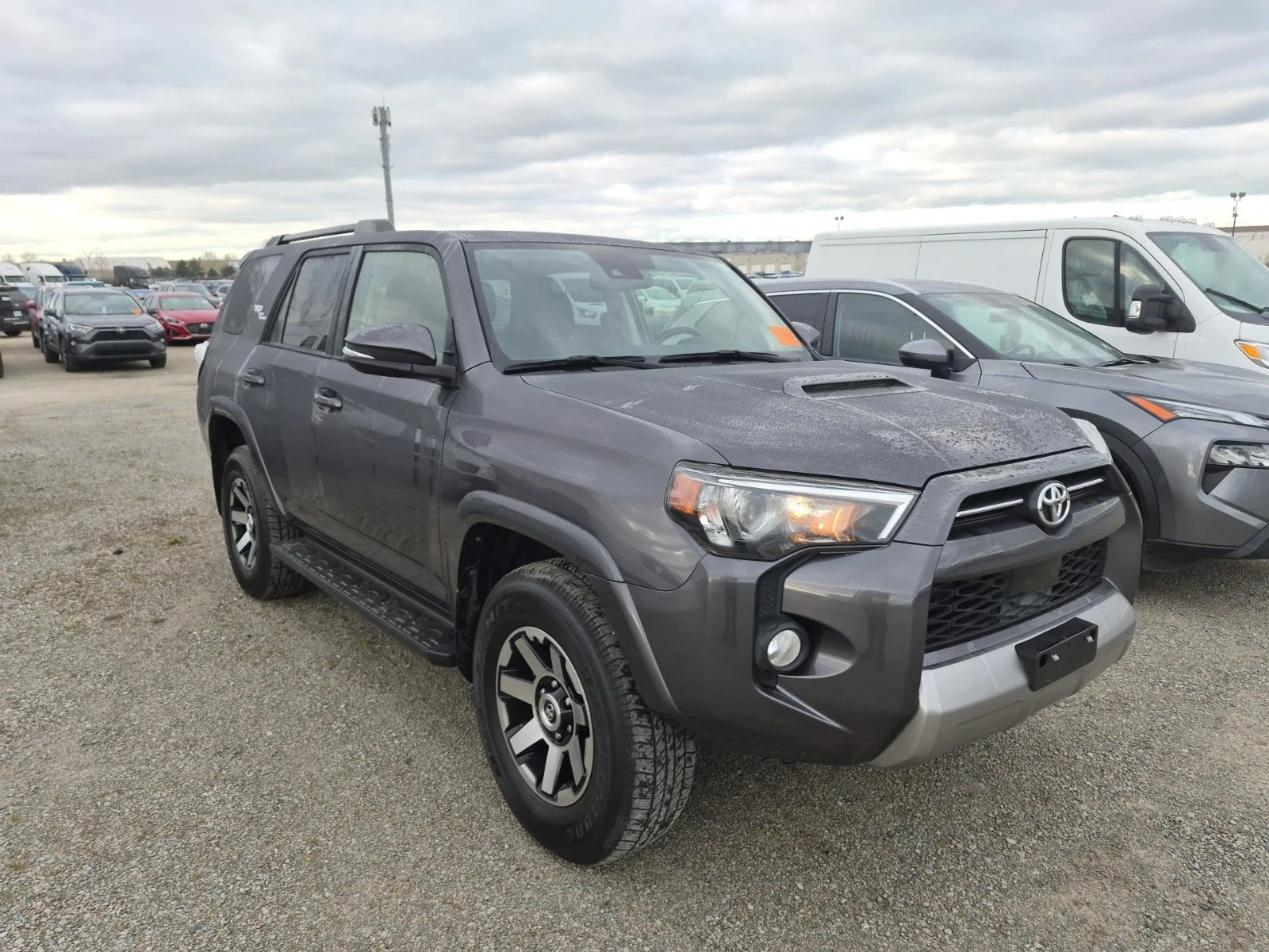 Toyota 4runner 4WD * 22027KM * ��� ����� * ��� �������� *  | Mobile.bg � ����������� 2