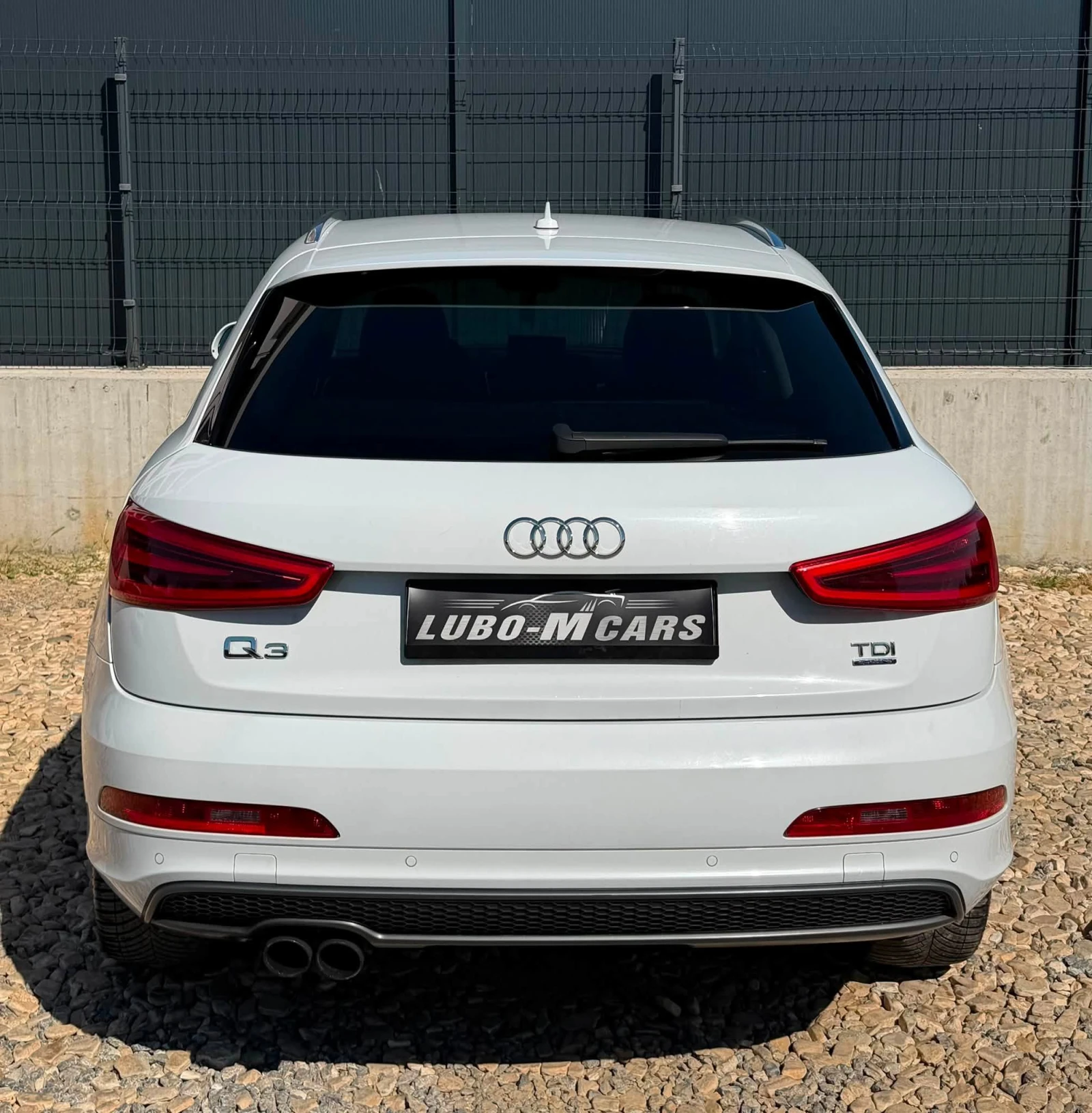 Audi Q3 2.0TDI/177/Quattro/S-LINE, снимка 9 - Автомобили и джипове - 55165276