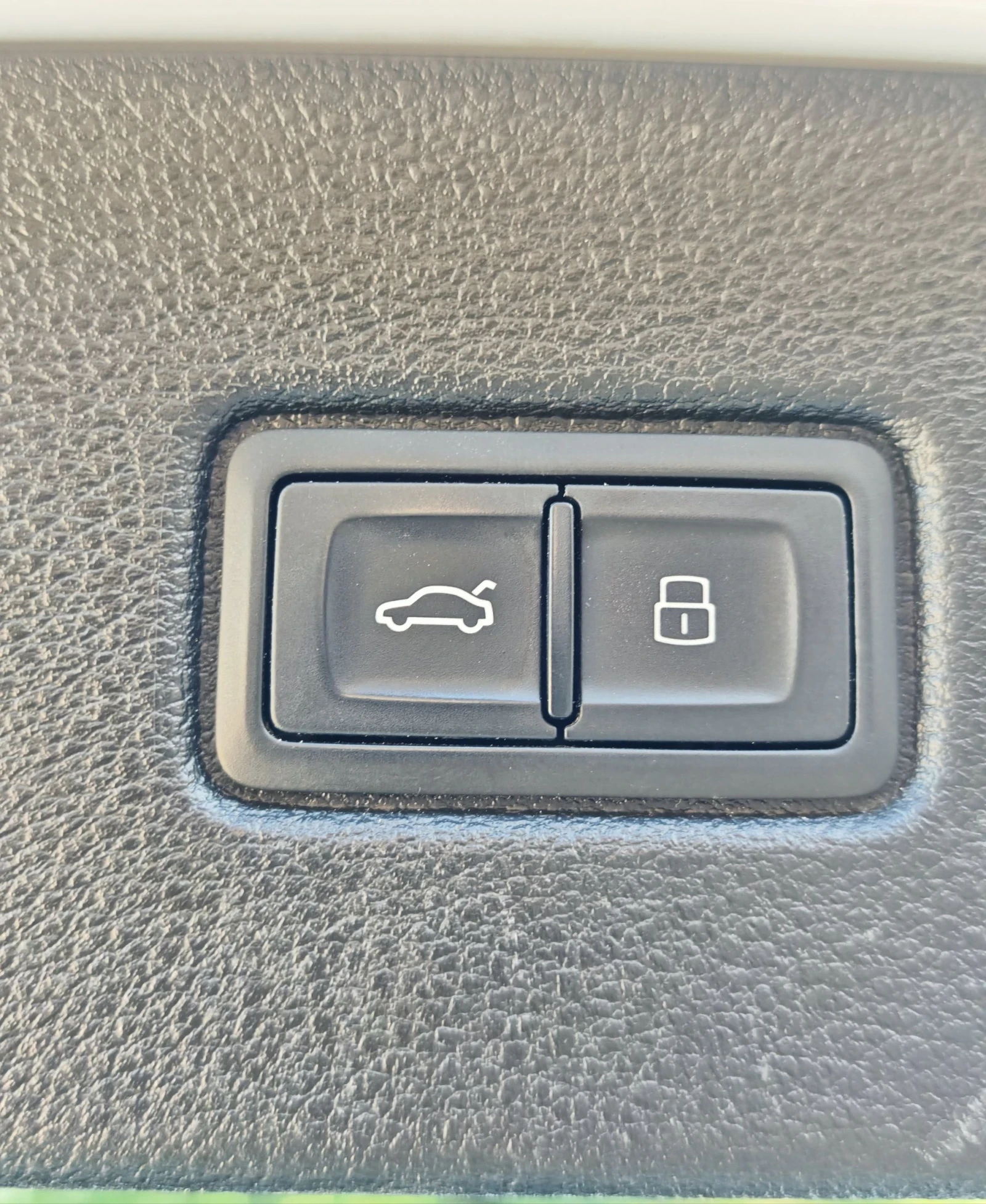 Audi Q7, снимка 13 - Автомобили и джипове - 55413528