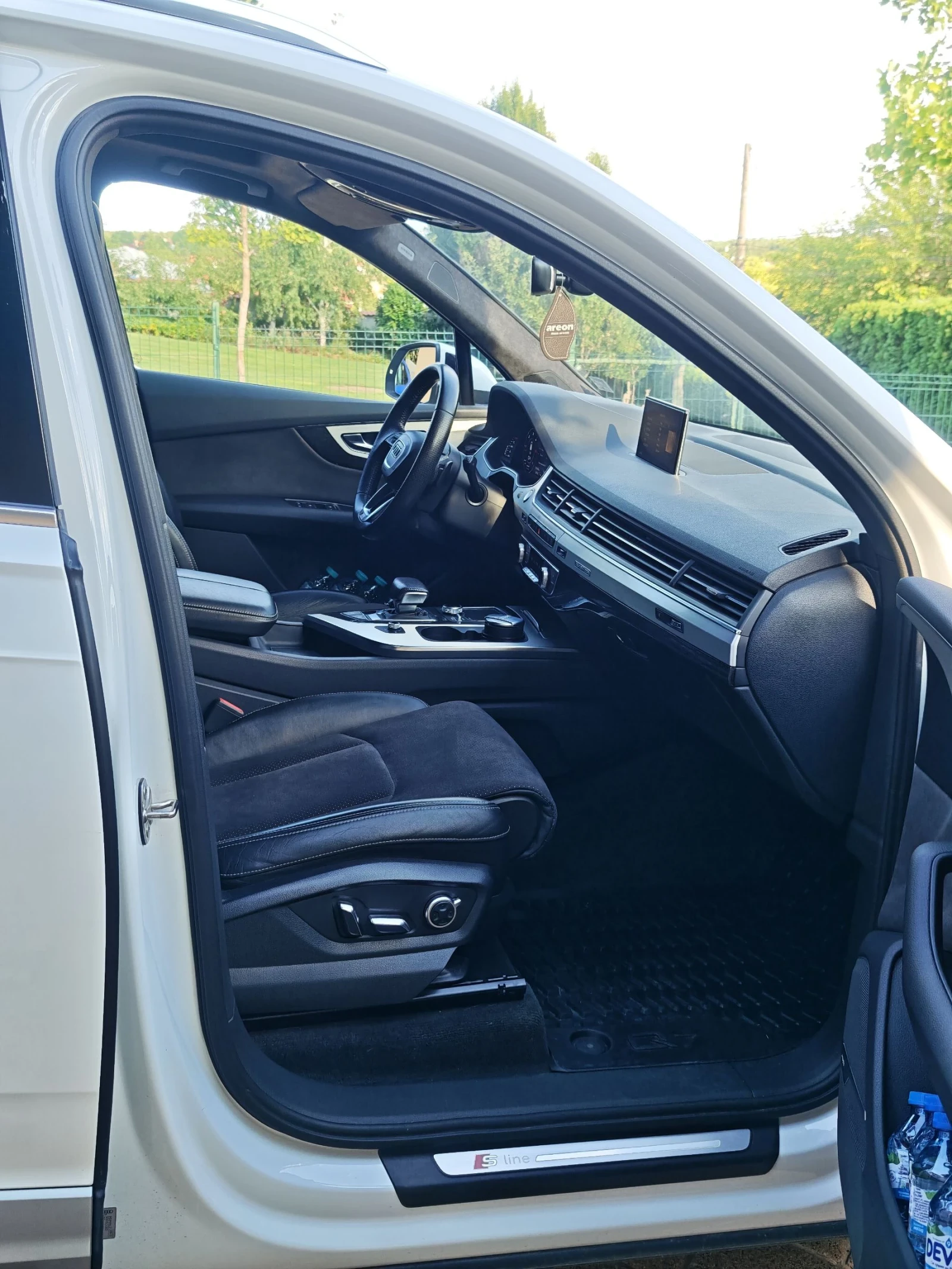 Audi Q7, снимка 8 - Автомобили и джипове - 55413528