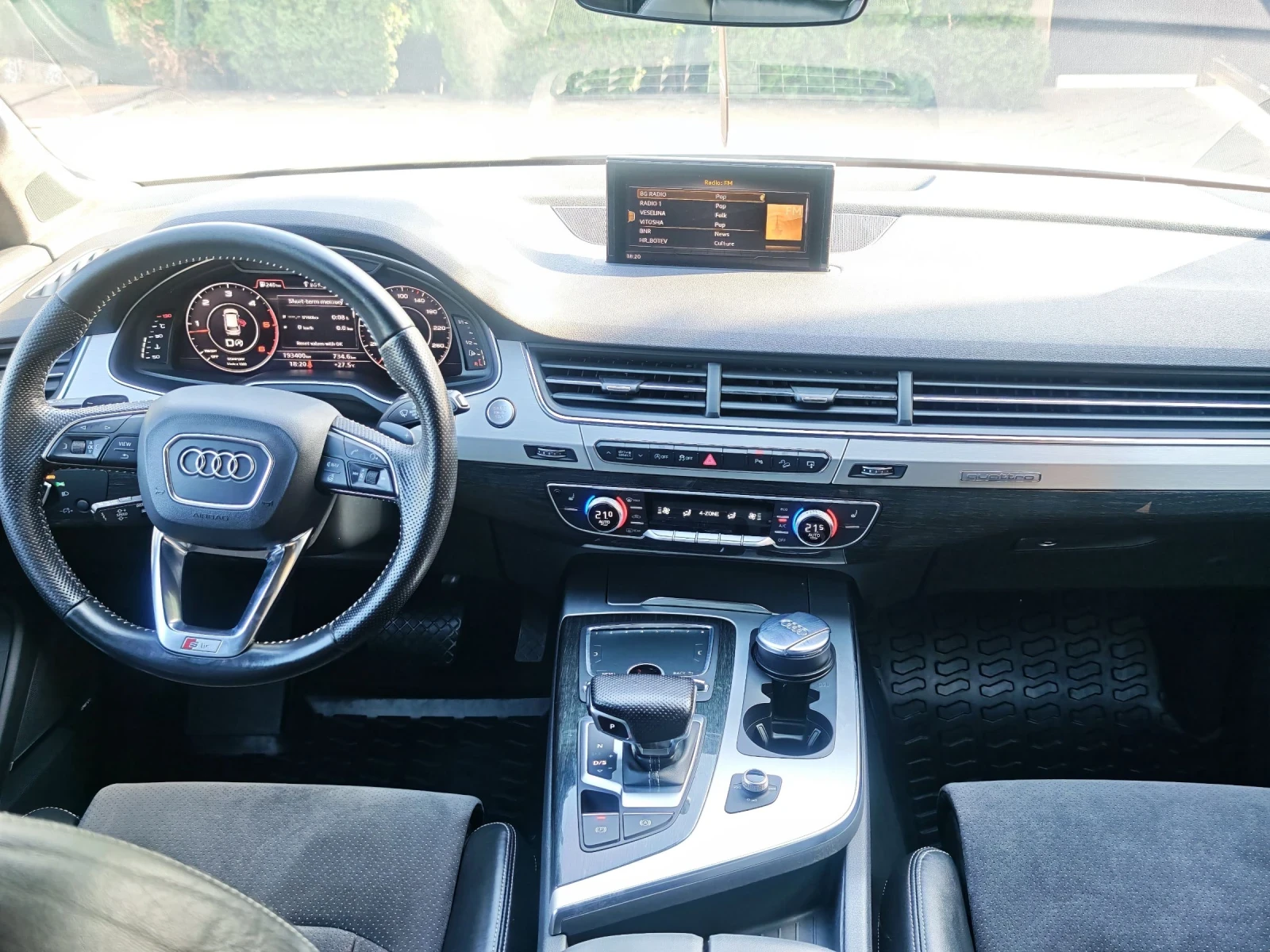 Audi Q7, снимка 11 - Автомобили и джипове - 55413528