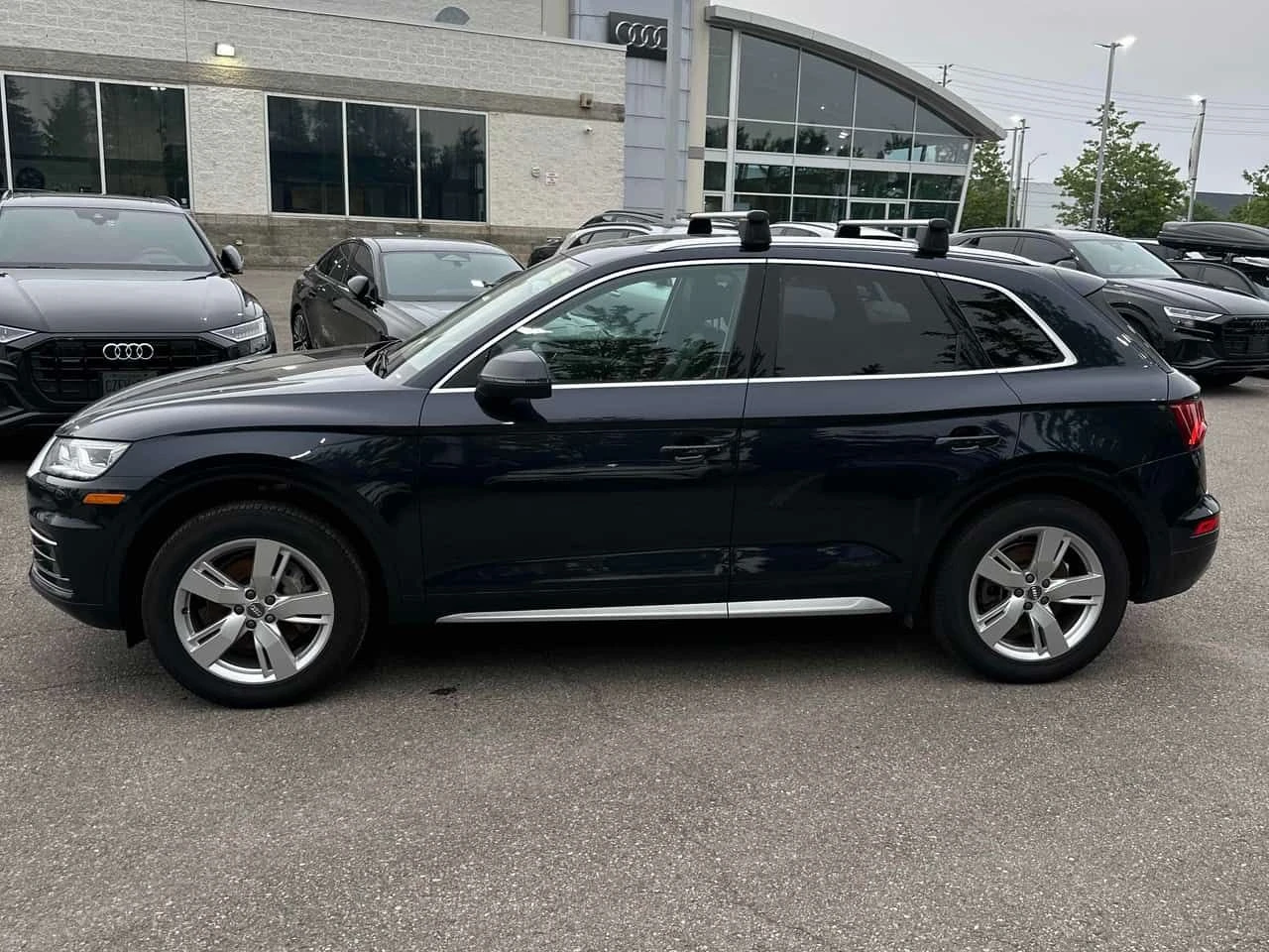 Audi Q5 TECHNIK * ГЛАВНО ПРЕДСТАВИТЕЛСТВО НА AUDI* , снимка 3 - Автомобили и джипове - 55423958