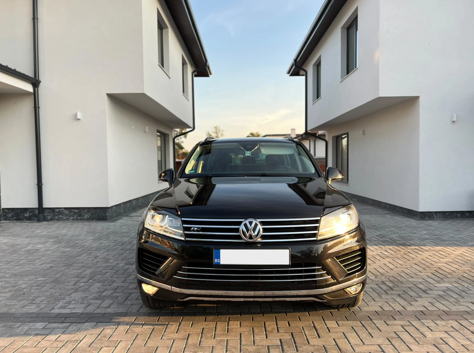 VW Touareg, снимка 8 - Автомобили и джипове - 56167964
