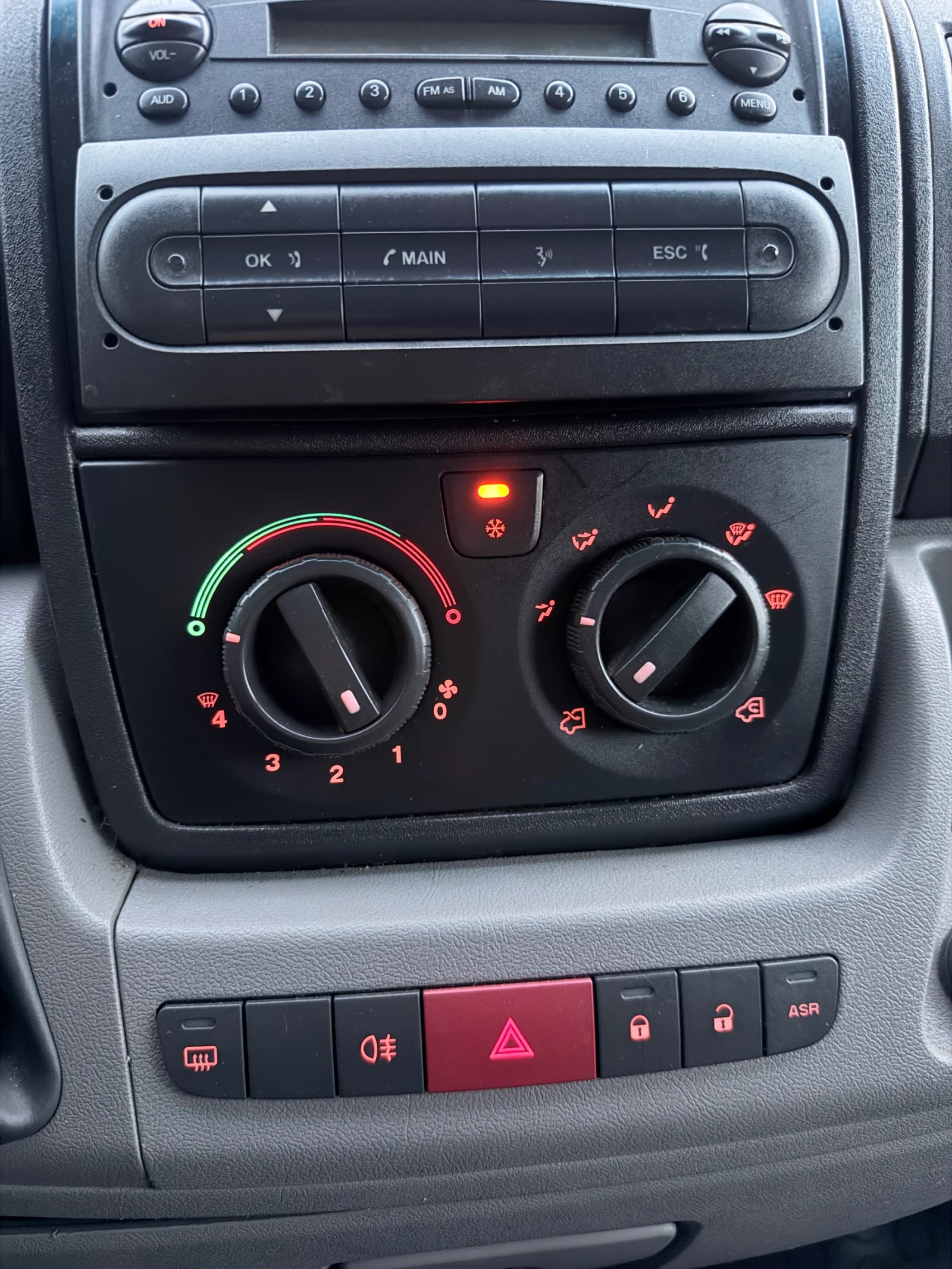Peugeot Boxer 3000, снимка 12 - Бусове и автобуси - 55158393