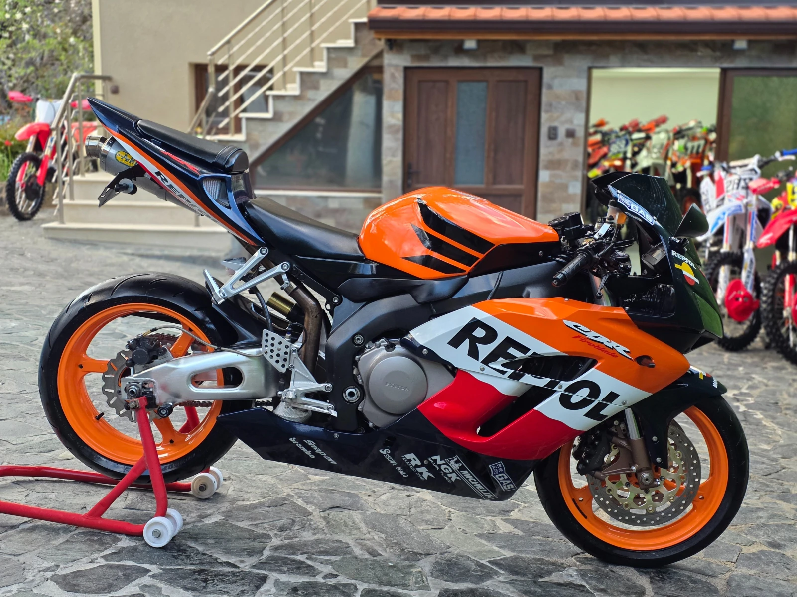 Honda Cbr 1000💥ЛИЗИНГ💥REPSOL, снимка 3 - Мотоциклети и мототехника - 54259943
