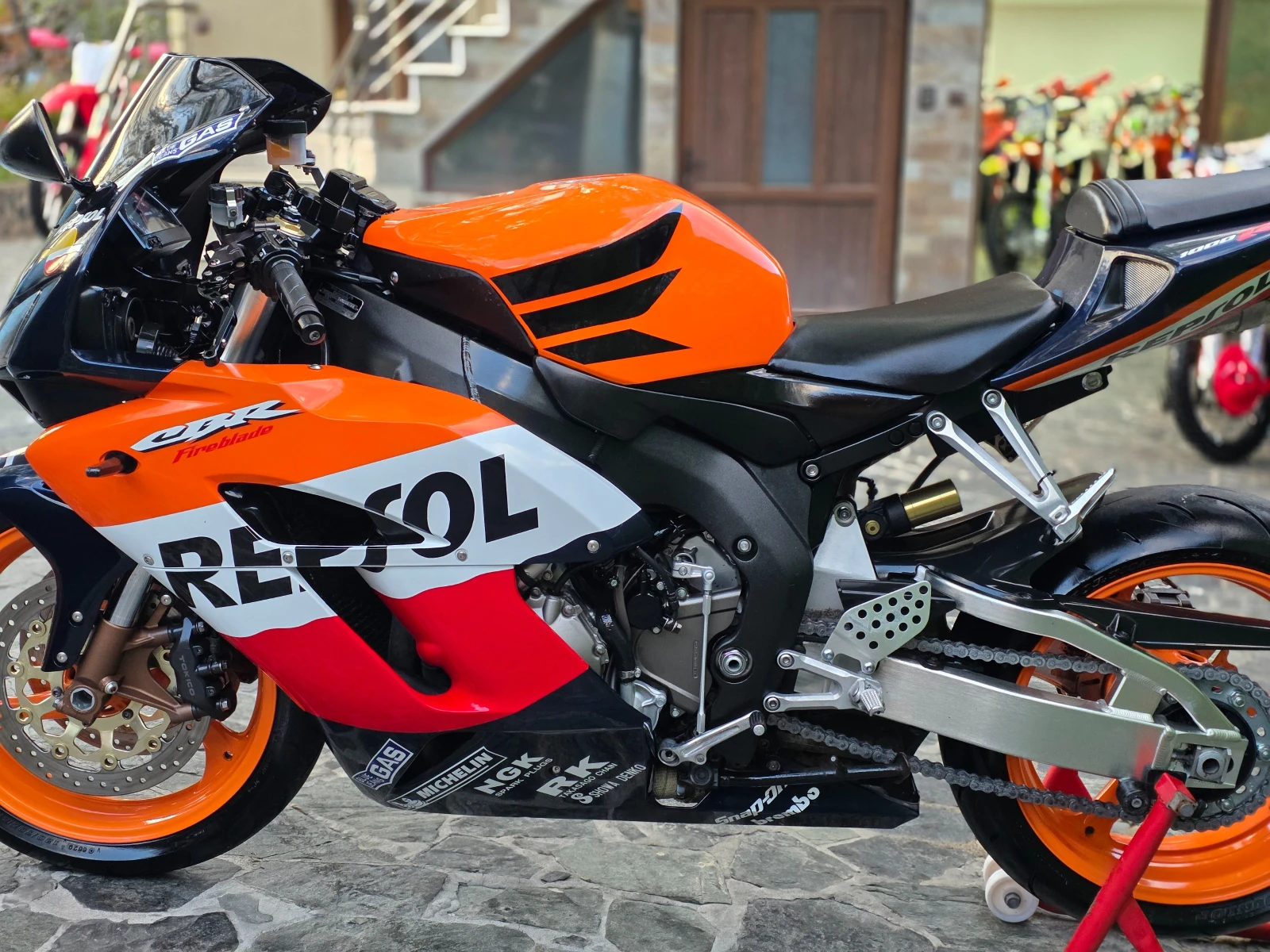 Honda Cbr 1000💥ЛИЗИНГ💥REPSOL, снимка 14 - Мотоциклети и мототехника - 54259943