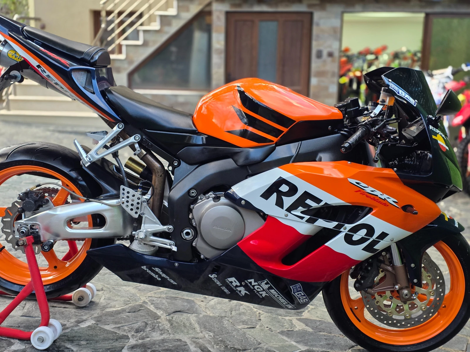 Honda Cbr 1000💥ЛИЗИНГ💥REPSOL, снимка 4 - Мотоциклети и мототехника - 54259943