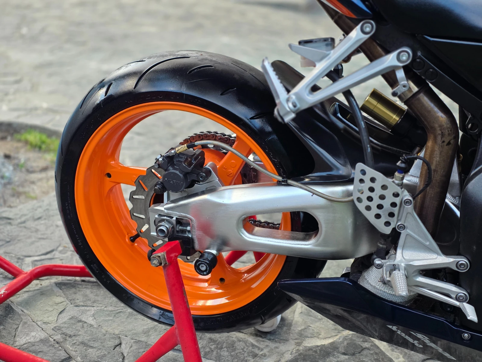 Honda Cbr 1000💥ЛИЗИНГ💥REPSOL, снимка 7 - Мотоциклети и мототехника - 54259943