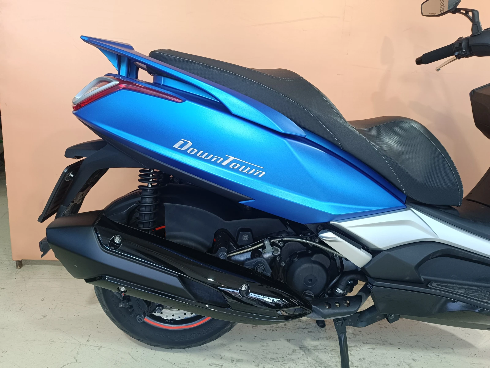 Kymco Downtown 350i LED ABS, снимка 8 - Мотоциклети и мототехника - 54278240