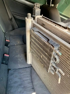 Радиатори комплект с перката и управлението за нея, снимка 3