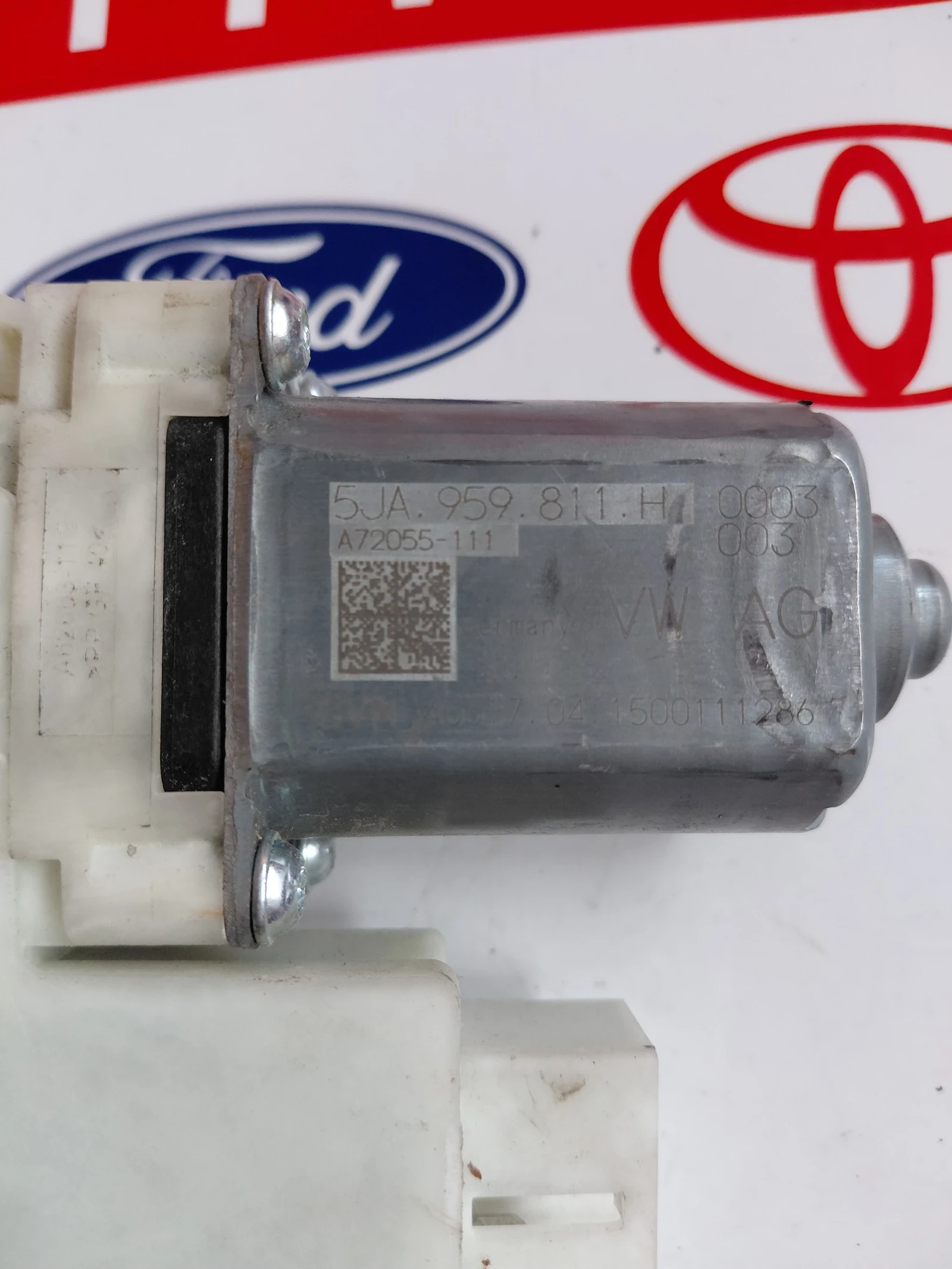 5JA959811H ������� �� ������ / ����� ����  SKODA RAPID (2012-2017) A72055-111  5JA 959 811 H | Mobile.bg � ����������� 3