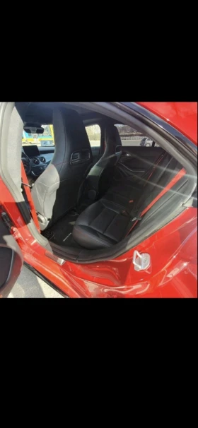 Mercedes-Benz CLA 45 AMG 4 MATIK, снимка 12
