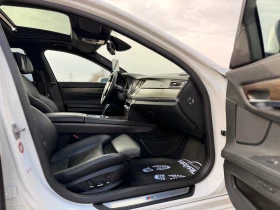 BMW 730 d= M-pack= Distronic= HUD= Keyless= Soft Close= , снимка 11