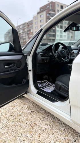 BMW 218, снимка 7