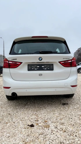 BMW 218, снимка 6