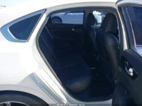 Kia Forte 2.0l Ex, снимка 8