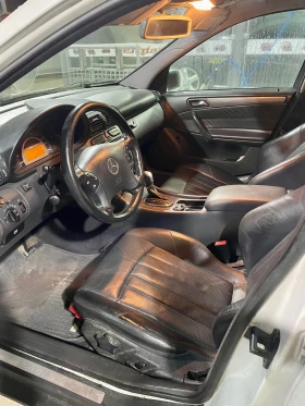 Mercedes-Benz C 32 AMG Газ, снимка 5