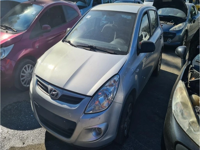 Hyundai I20 1.4 CRDi /1.2i, снимка 13 - Автомобили и джипове - 48320347