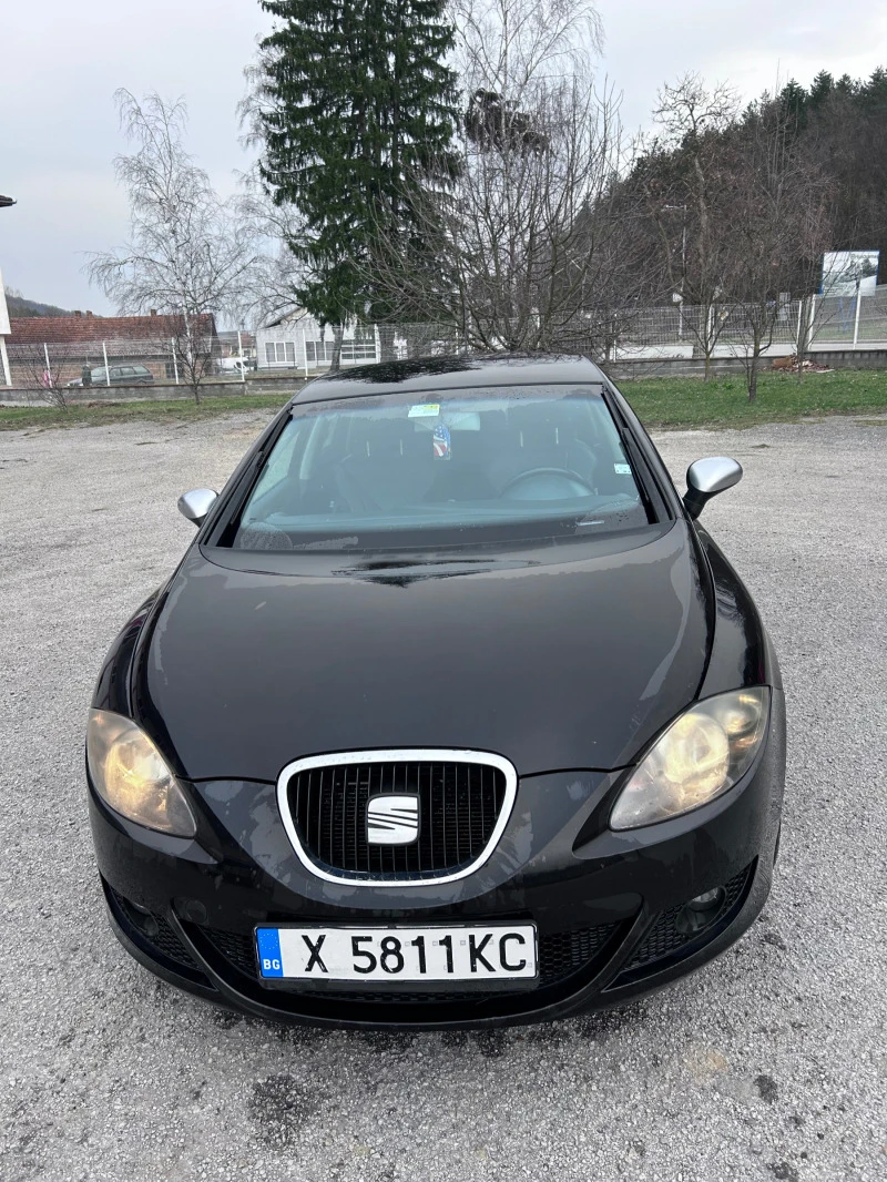 Seat Leon, снимка 1 - Автомобили и джипове - 44559332