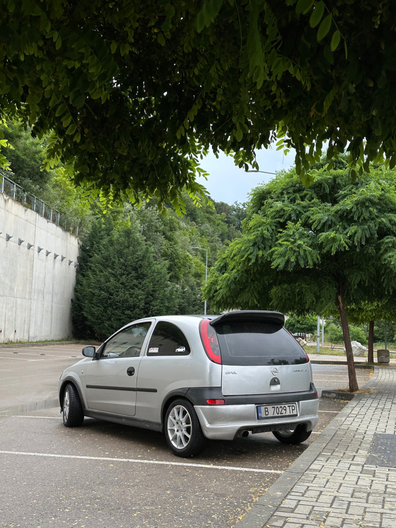 Opel Corsa 1.7 DTI, снимка 4 - Автомобили и джипове - 46264888