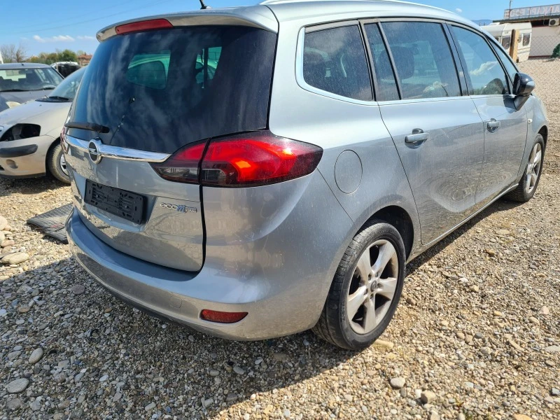 Opel Zafira 1, 6-150 кс-турбо метан, снимка 6 - Автомобили и джипове - 47794388