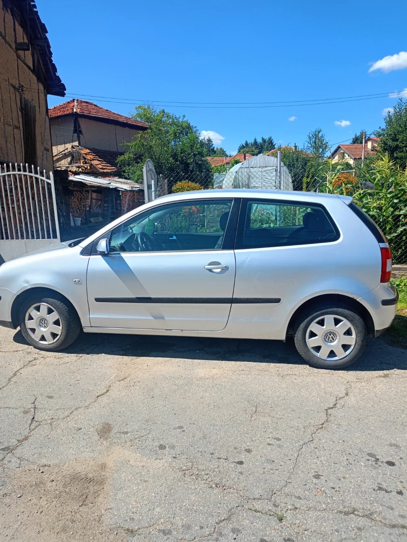 VW Polo, снимка 2 - Автомобили и джипове - 46872637