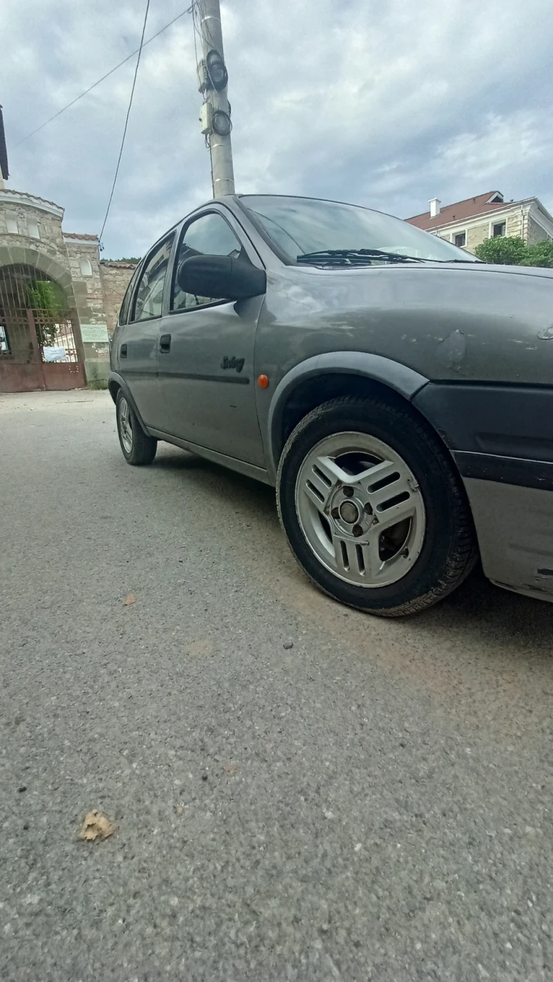 Opel Corsa, снимка 1 - Автомобили и джипове - 47802684