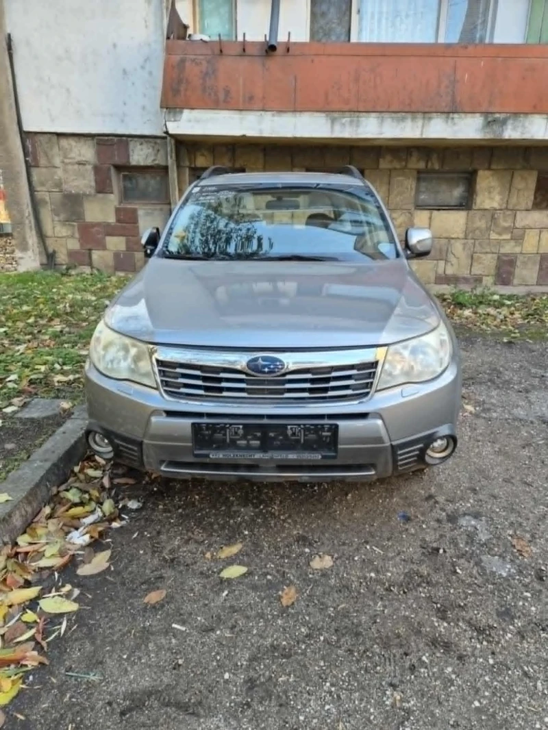 Subaru Forester, снимка 4 - Автомобили и джипове - 47995340