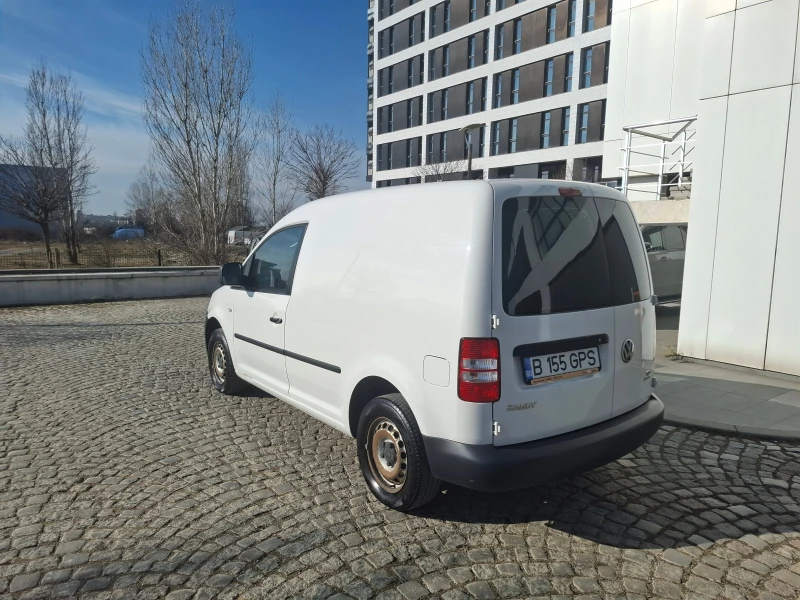 VW Caddy Casten, снимка 6 - Автомобили и джипове - 49099945