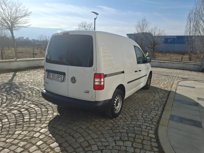 VW Caddy Casten, снимка 4 - Автомобили и джипове - 49099945